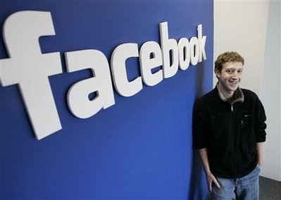 Facebook估值或将超波音 但营收入却远不及后者